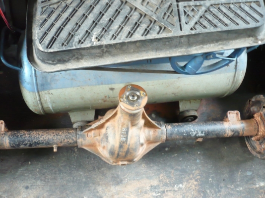 เฟืองท้าย Nissan big-m BD25