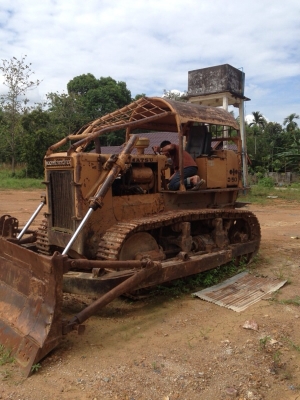 ขายด่วน!! รถแทรคเตอร์ KOMATSU D 50 Aภาพสวยค่ะ พร้อมใช้งาน สนใจติดต่อ ญาดา 082-4487788