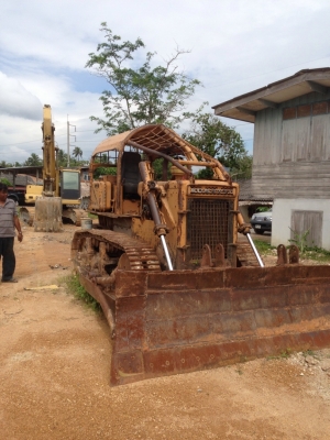 ขายด่วน!! รถแทรคเตอร์ KOMATSU D 50 Aภาพสวยค่ะ พร้อมใช้งาน สนใจติดต่อ ญาดา 082-4487788 ขายด่วน!! รถแทรคเตอร์ KOMATSU D 50 Aภาพสวยค่ะ พร้อมใช้งาน สนใจติดต่อ ญาดา 082-4487788