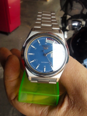 นาฬิกาข้อมือของใหม่ SEIKO เป็นแบบระบบอัตโตเมติก (ใหม่)