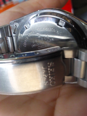 นาฬิกาข้อมือของใหม่ SEIKO เป็นแบบระบบอัตโตเมติก (ใหม่)