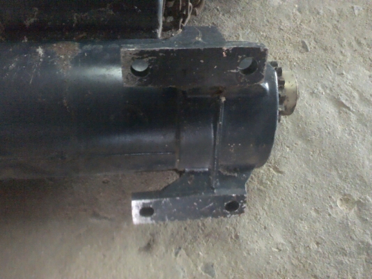 มอเตอร์เกียร์ทด1/5แรง(0.2KW) 100 V.1 เฟส รอบที่ทดแล้ว 300 รอบต่อนาที