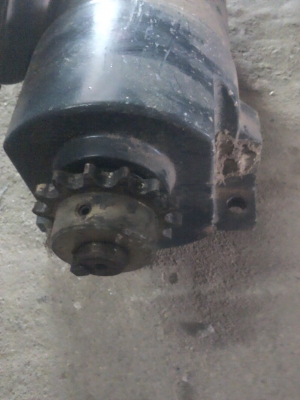 มอเตอร์เกียร์ทด1/5แรง(0.2KW) 100 V.1 เฟส รอบที่ทดแล้ว 300 รอบต่อนาที