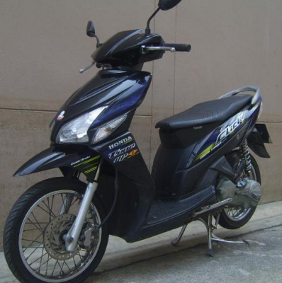 ขายHonda Click 115cc.   จดทะเบียน 51  พรบ.หมด มี.ค.56