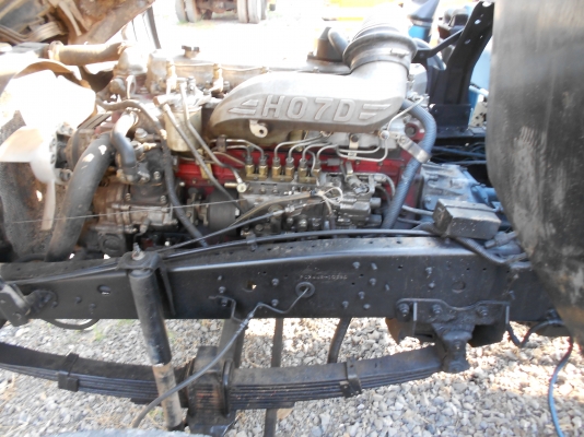 รถ 6 ล้อ HINO ติดเครน