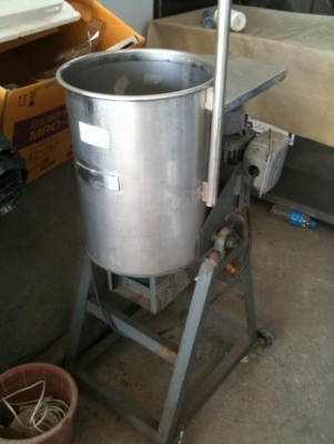 เครื่องปั่นน้ำเกร็ดหิมะชาใข่มุก พร้อมตู้เย็นทำช่อง มือสอง