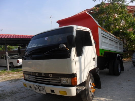 6 ล้อ ดั้ม และแม็ดโครเล็กให้เช่า ขนย้าย วัสดุก่อสร้างและอื่นๆ ภายในจังหวัดชลบุรีหรือใกล้เคียง ราคาตามตกลง