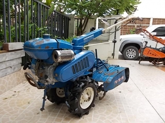 รหัส:12000763รถพรวนดินเดินตามเครื่องKF522เบนชิน(4.5ps)มีชุดพรวนดินกว้าง50cm.www.nihonmono.com