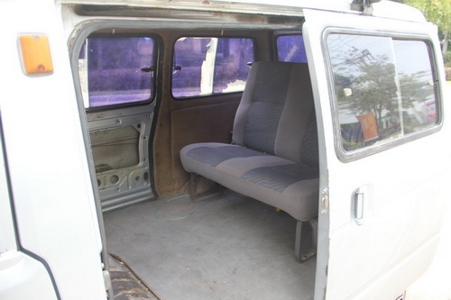 ขายรถตู้ s70v หลังคาต่ำ ทะเบียนแท้ กทม+EF 1000cc+LPG ถูกมากๆ