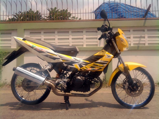 ขออนุญาติขาย Honda Sonic 125 CC. NEW กุญแจ 2 ชั้น สตาร์ทมือและเท้