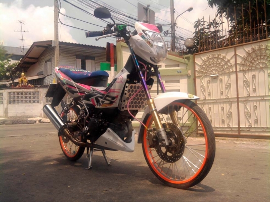 ขออนุญาติขาย Honda Sonic 125 CC. NEW กุญแจ 2 ชั้นสตาร์ทมือและเท้า