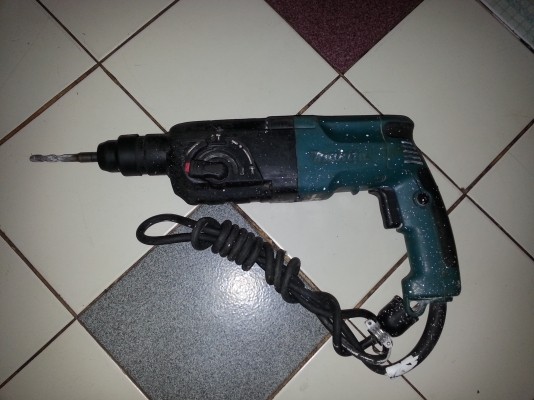 ขายสว่านโรตารี่ยี่ห้อmakitaรุ่นHR2453ถูกๆครับ ขายสว่านโรตารี่ยี่ห้อmakitaรุ่นHR2453ถูกๆครับ