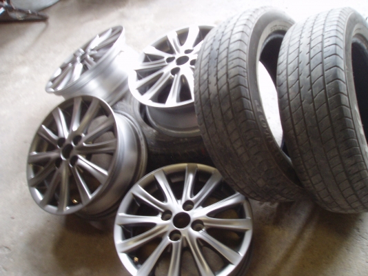 ขายล้อแม็ก new vios ขอบ15พร้อมยางถูกๆ