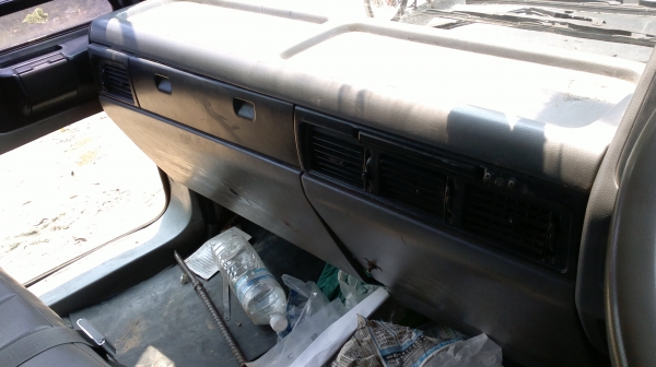 ขาย HINO  FC4J  140 แรง สภาพพร้อมใช้