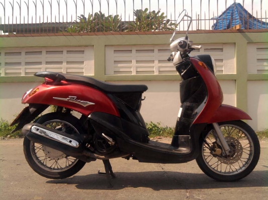 ขออนุญาติขาย Yamaha Fino 115 cc. สีแดงดำ