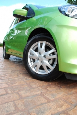 brio  ถอดป้ายแดง  ไม่มียาง