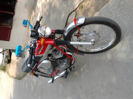 ขาย K 125 สภาพดี เครื่องดี ระบบไฟไช้ได้ ทุกอย่างทะเบียนเต็มพร้อมโอน รถเป็นชื่อผมเอง