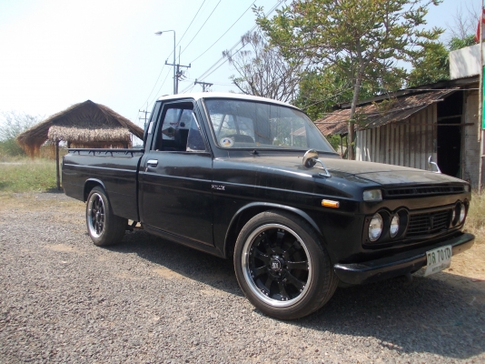 ขายtoyota  rn10 เครื่องเดิมมีทะเบียนถูกๆครับ