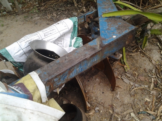 ขายรถแทรกเตอร์ 6610 เสื้อลาย