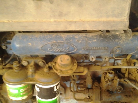 ขายรถแทรกเตอร์ 6610 เสื้อลาย