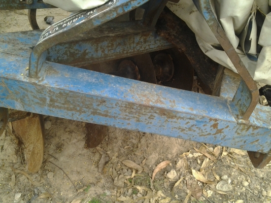 ขายรถแทรกเตอร์ 6610 เสื้อลาย