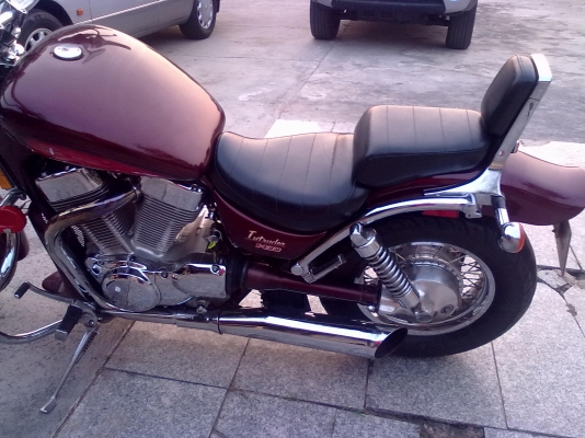 Suzuki Intruder 1400 CC. Suzuki Intruder 1400 CC.