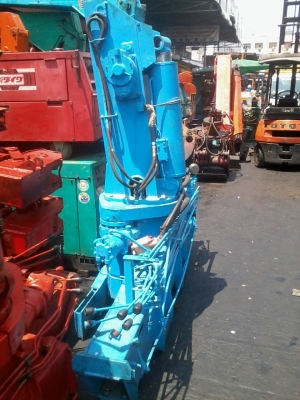 ขายเครน TADANO ท้องวี 4.5ตัน6ปอก 5ชักโหลด5ตัน นำเข้าพร้อมใช้งาน สภาพดีมากเลย