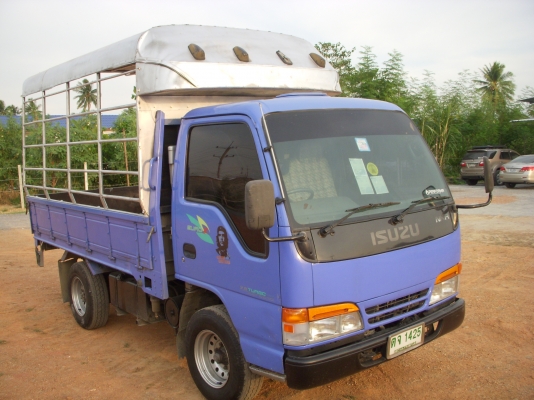 4ล้อ ISUZU NKR ไม่ติดเวลา**รถห้าง**