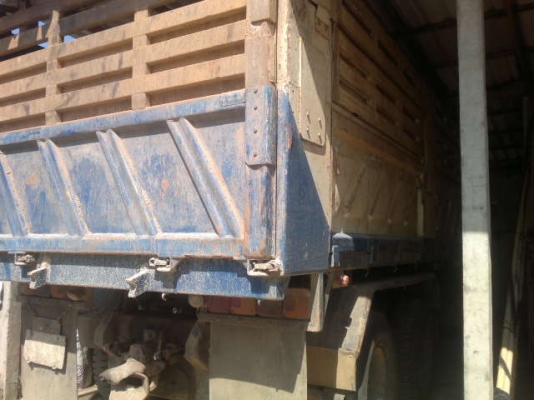 รถฮีโน่ 10 ล้อดั๊ม 260 แรงม้า ปี 46  ( ปลายปี ) ( ขายแม่ลูก )  สนใจติดต่อ 081 - 6079515