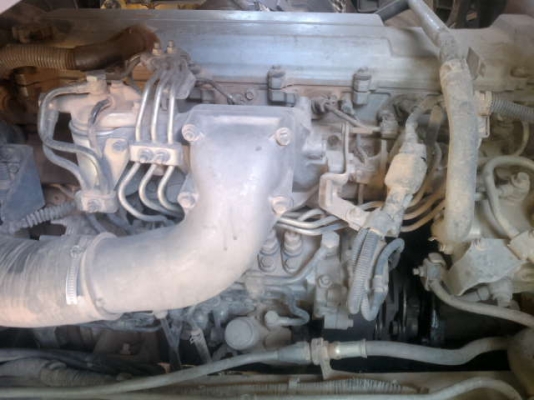 รถฮีโน่ 10 ล้อดั๊ม 260 แรงม้า ปี 46  ( ปลายปี ) ( ขายแม่ลูก )  สนใจติดต่อ 081 - 6079515