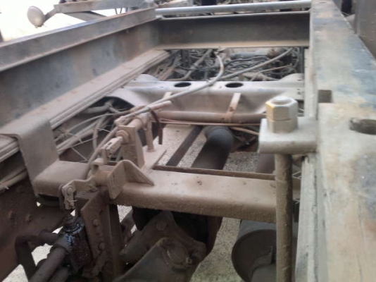 รถฮีโน่ 10 ล้อดั๊ม 260 แรงม้า ปี 46  ( ปลายปี ) ( ขายแม่ลูก )  สนใจติดต่อ 081 - 6079515