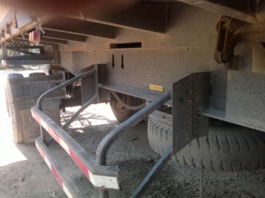 รถฮีโน่ 10 ล้อดั๊ม 260 แรงม้า ปี 46  ( ปลายปี ) ( ขายแม่ลูก )  สนใจติดต่อ 081 - 6079515