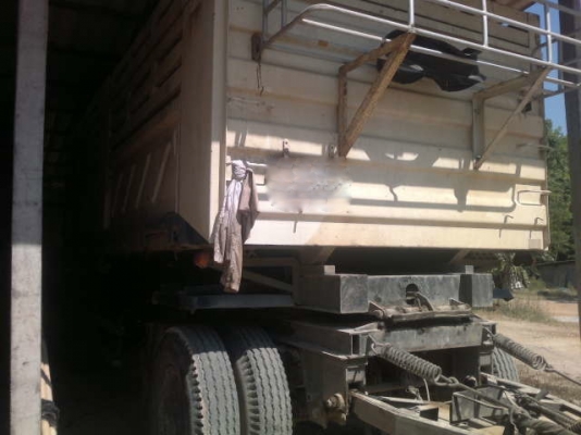 รถฮีโน่ 10 ล้อดั๊ม 260 แรงม้า ปี 46  ( ปลายปี ) ( ขายแม่ลูก )  สนใจติดต่อ 081 - 6079515