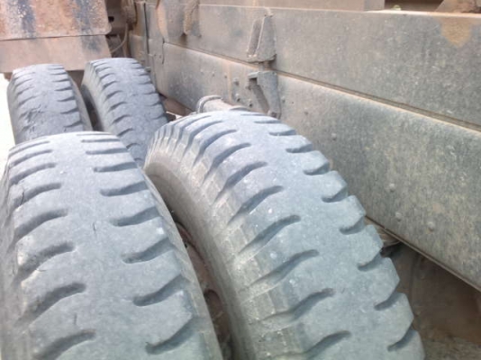 รถฮีโน่ 10 ล้อดั๊ม 260 แรงม้า ปี 46  ( ปลายปี ) ( ขายแม่ลูก )  สนใจติดต่อ 081 - 6079515