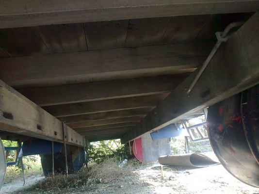 กระบะบรรทุก ISUZU NQR 5.50 เมตร