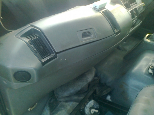 MITSUBISHI MMTFN627M PNC (M6) 260 แรงม้า 2 เพลา หัวคัสซี มีระบบลากจูง