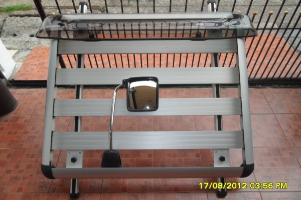 แร็คหลังคาพร้อมอุปกรณ์เสริม