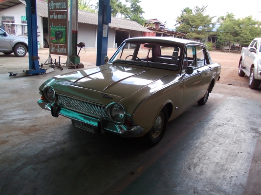 ขายรถเก๋งอเมกันโบราณมีทะเบียนเดิมๆถูกๆครับ