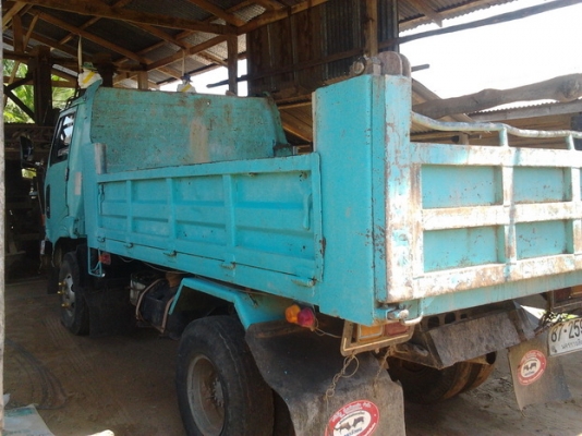 ขาย 6ล้อดั๊ม HINO FC 171A เครื่อง WO4D 117 แรง แห้งจัด ไม่ไอ ไม่หลวม เกียร์ใหญ่ ROCKY175 เข้าง่ายไม่มีหลุด ช่วงล่างคัสซีดี ไม่บวมไม่ผุ Fหลัง กระบะ 3.5ม. สวยไม่มีผุ ยาง 8.25 ขอบ16 หัวบาง ไม่ผุ ภายในดี คอนโซลครบ  พร้อมใช้ พร้อมลุยงาน  ราคาต่อรองได้ครับ