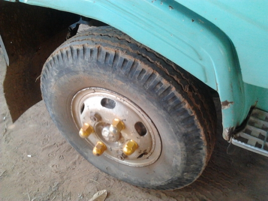 ขาย 6ล้อดั๊ม HINO FC 171A เครื่อง WO4D 117 แรง แห้งจัด ไม่ไอ ไม่หลวม เกียร์ใหญ่ ROCKY175 เข้าง่ายไม่มีหลุด ช่วงล่างคัสซีดี ไม่บวมไม่ผุ Fหลัง กระบะ 3.5ม. สวยไม่มีผุ ยาง 8.25 ขอบ16 หัวบาง ไม่ผุ ภายในดี คอนโซลครบ  พร้อมใช้ พร้อมลุยงาน  ราคาต่อรองได้ครับ