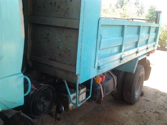 ขาย 6ล้อดั๊ม HINO FC 171A เครื่อง WO4D 117 แรง แห้งจัด ไม่ไอ ไม่หลวม เกียร์ใหญ่ ROCKY175 เข้าง่ายไม่มีหลุด ช่วงล่างคัสซีดี ไม่บวมไม่ผุ Fหลัง กระบะ 3.5ม. สวยไม่มีผุ ยาง 8.25 ขอบ16 หัวบาง ไม่ผุ ภายในดี คอนโซลครบ  พร้อมใช้ พร้อมลุยงาน  ราคาต่อรองได้ครับ