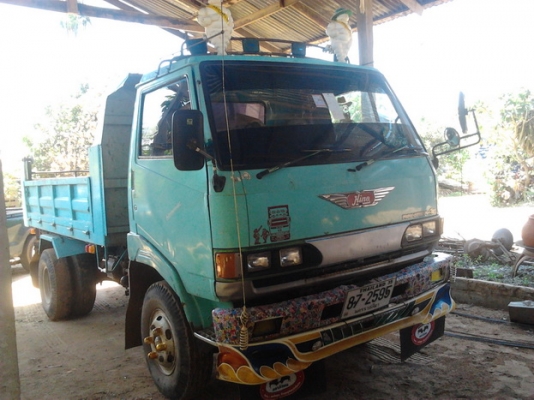 ขาย 6ล้อดั๊ม HINO FC 171A เครื่อง WO4D 117 แรง แห้งจัด ไม่ไอ ไม่หลวม เกียร์ใหญ่ ROCKY175 เข้าง่ายไม่มีหลุด ช่วงล่างคัสซีดี ไม่บวมไม่ผุ Fหลัง กระบะ 3.5ม. สวยไม่มีผุ ยาง 8.25 ขอบ16 หัวบาง ไม่ผุ ภายในดี คอนโซลครบ  พร้อมใช้ พร้อมลุยงาน  ราคาต่อรองได้ครับ