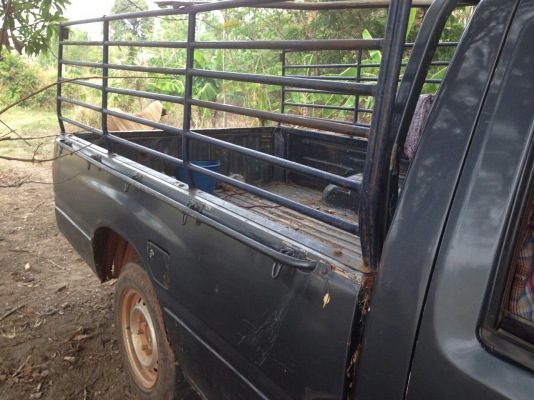 ***ขายแล้วครับขอบคุณ Truck2hand ขาย กระบะมังกรทองตอนเดียว ISUZU SPARK EX ปี35/92 เครื่องเดิมมังกรทอง2.5 90HP แห้ง แรง ประหยัด ช่วงล่างดี คัสซีดี ไม่ส่ายไม่เลื้อย ยาง พอใช้ กระบะมีผุนิดๆ สีดี อยากสวยต้องเก็บ หน้า-หลังเดิม ไม่เคยชนหนัก พ.ธรรมดา ไม่แอร์ หัวบ