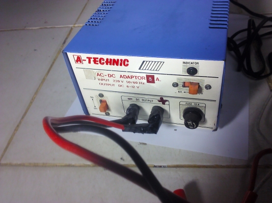 หม้อแปลงไฟขนาด 5 A. 6-12V สามารถชาร์ตแบตเตอรี่ได้หรือเป็นแหล่งจ่ายได้
