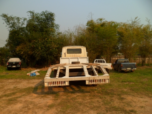 ขายรถเทเลอร์10 ล้อ 2 เพลา บรรทุกแม็คโคร  สวยๆ