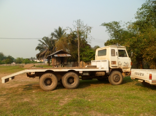 ขายรถเทเลอร์10 ล้อ 2 เพลา บรรทุกแม็คโคร  สวยๆ