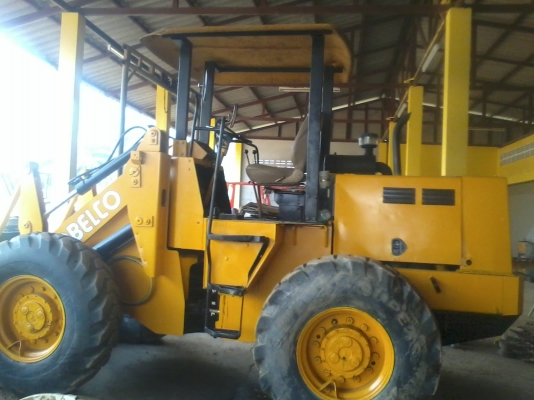 ขายรถตักล้อยาง KOBELCO LK300A  สวยสุด