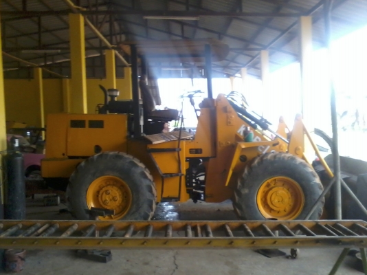 ขายรถตักล้อยาง KOBELCO LK300A  สวยสุด