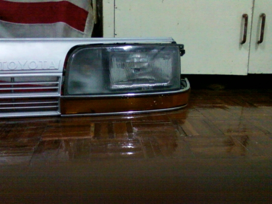 ไฟใหญ่หน้าTOYOTA หัวจรวด