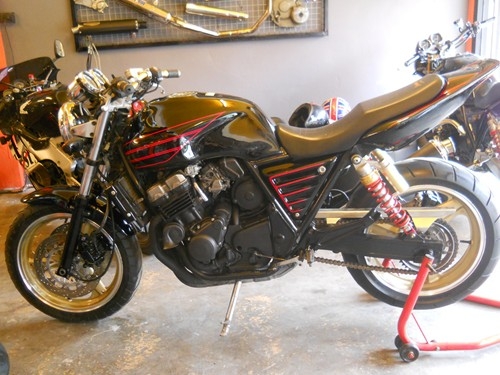 ขายHONDA CB400 sfปี93สภาพดีเครื่องแน่นแหล่มๆเลยจร้า